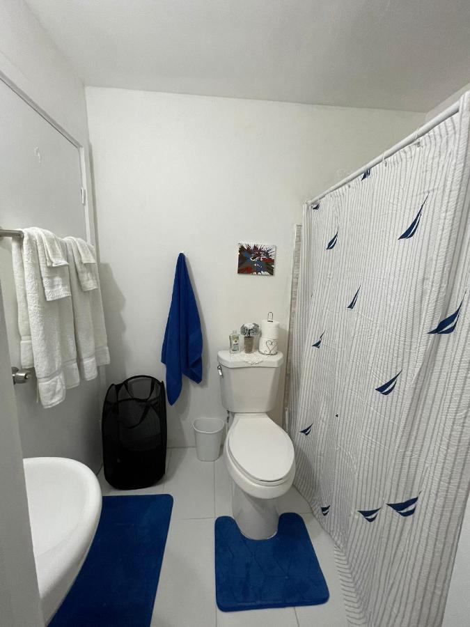 Blue Royalty Bed & Breakfast Portmore Luaran gambar