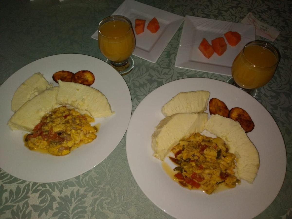 Blue Royalty Bed & Breakfast Portmore Luaran gambar